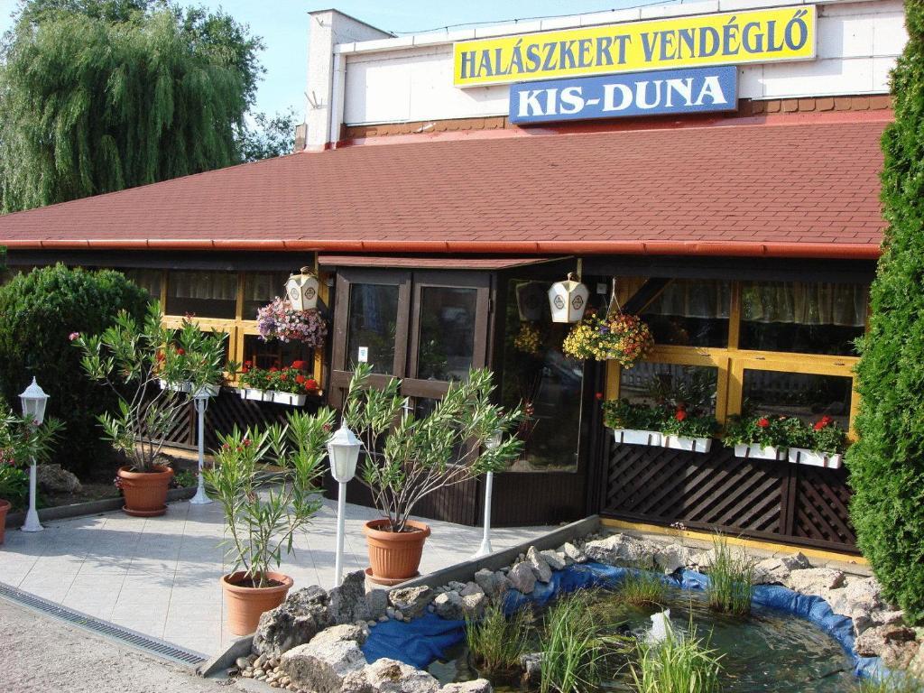Kis-Duna Motel & Camping Mosonmagyarovar Ngoại thất bức ảnh